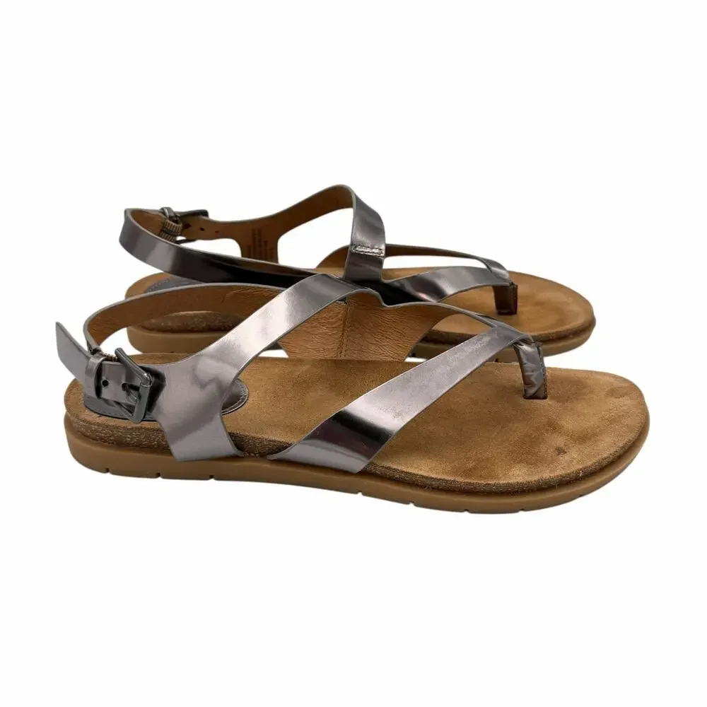 Sofft Rory Pewter Patent Leather Strappy Heel Buckle Thong Comfort Sandals